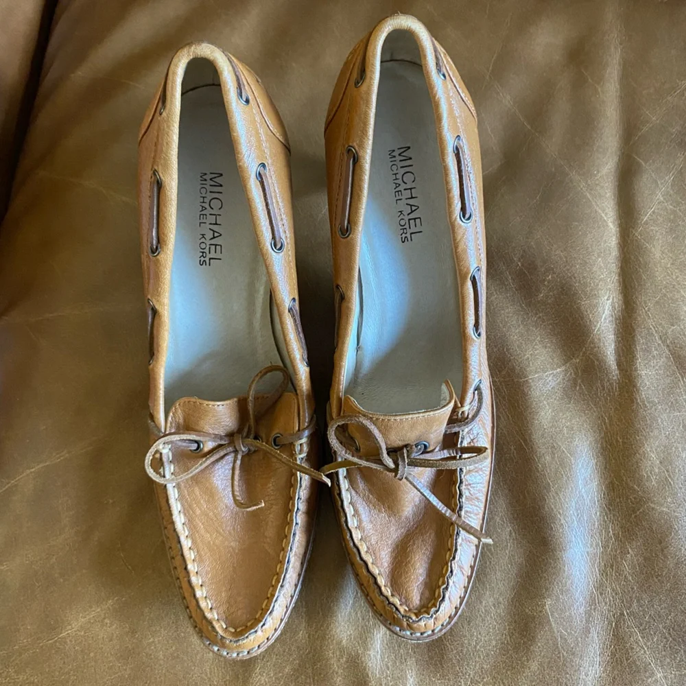 Michael Kors Leather 3.3” Heels Shoes Size 7.5